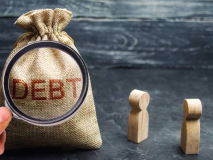Arlington Heights, IL divorce lawyer for couples with large debt
